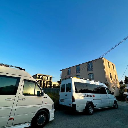 Smile Guesthouse 第比利斯 外观 照片