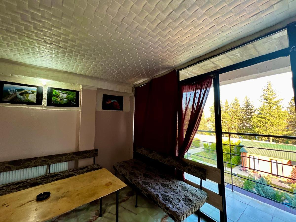 Smile Guesthouse 第比利斯 外观 照片
