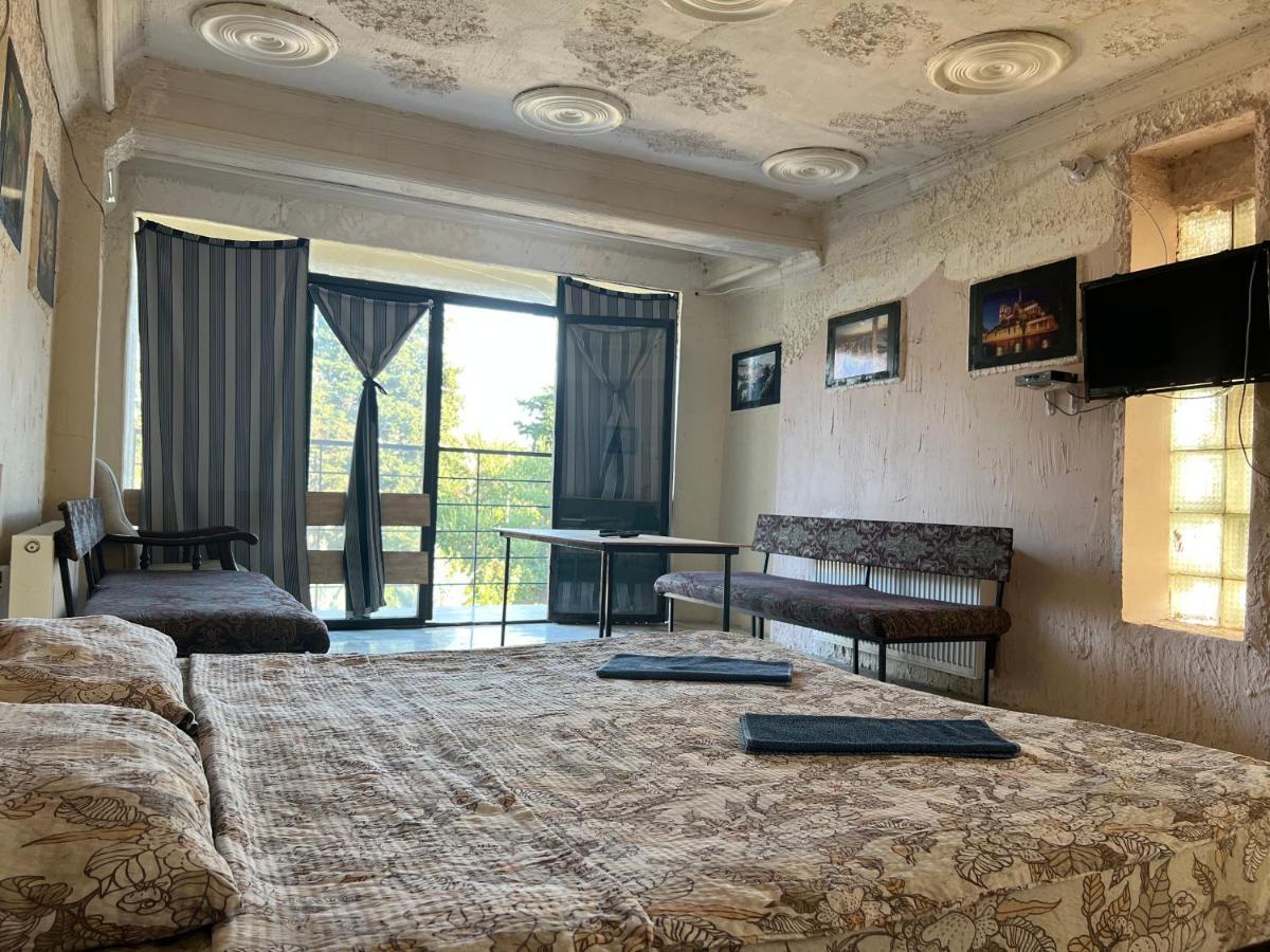 Smile Guesthouse 第比利斯 外观 照片